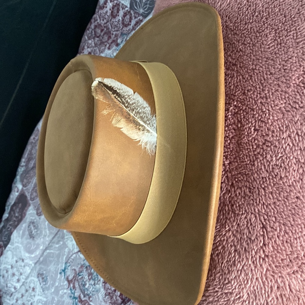 Hat - Picture 4 of 4